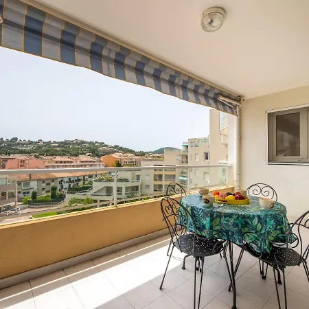 Apartment Turquoise-11 By Interhome Cavalaire-sur-Mer
